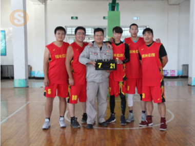 參加上級工會(huì)活動(dòng)