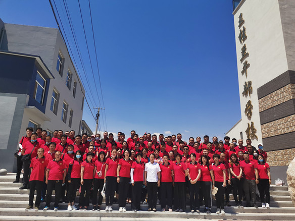 汲取榜樣力量、學(xué)習(xí)拼字精神——2020年黨員活動(dòng)紀(jì)實(shí)